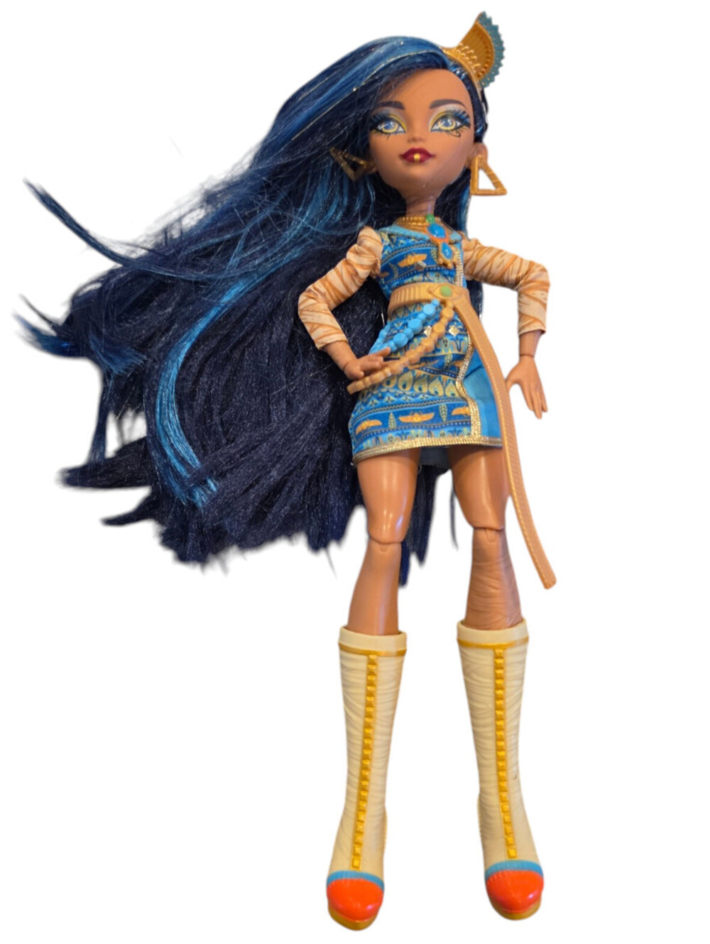 Generation 3 Cleo de Nile fashion doll from the Monster High Series